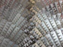 Multicracker Benelux B.V. AC200