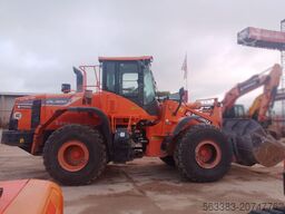 Doosan DL300-5
