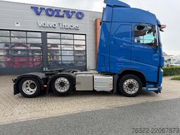 Volvo FH 500 GLOBETROTTER 6X2 I-SAVE GESTUURDE VOORLO...