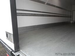 DAF CF 400/6x2/ Tiefkühler Lamberet