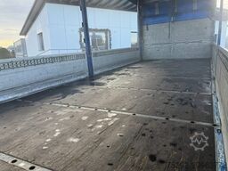 Renault D Wide 18.380 4x2 F130A.22 / Swiss-Vehicle