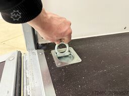 Blyss F2030HTD | RAMPE 305X150X180CM 2000KG KOFFERANHÄNGER