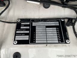 Volvo FH 460 Globetrotter XL / 890 dkm / VEB+ / Stand...