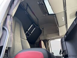 Volvo FH 460 Globetrotter XL / 904 dkm / VEB+ / Stand...
