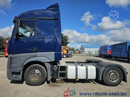 Mercedes-Benz Actros 1842-1843 4x2 Mega 2 Betten Kühlschrank