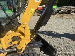 CAT 302.7 CR