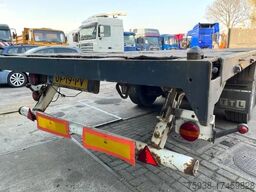 Van Hool 3B1047 13.60M. FLATBED TRAILER WITH 40FT TWISTL...