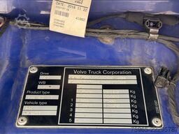 VOLVO FH 13.460 ONLY 661.000 KM FULL SPOILER 2X TANKS