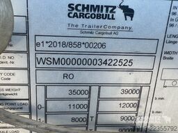 Schmitz Cargobull Curtainsider Mega