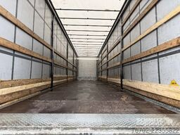 Schmitz Cargobull Curtainsider Standard
