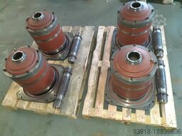 DEMAG 4 DH1000 Getriebe mit Welle