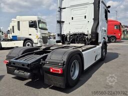 Mercedes-Benz Actros 1945 LS