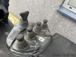 LINDE H30D-01 Duplo 445 Sideshift / Vorkversteller VW Diesel 2012