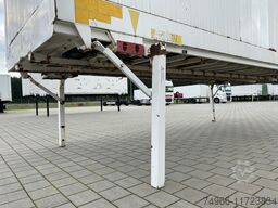 Krone Wechselkoffer mit Rolltor 7,45 m Glattwand