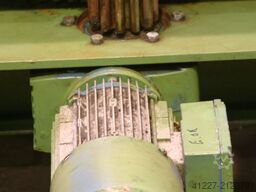 Reiser M&B Maschinenbau Wendetisch