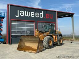 CASE 1121 F Radlader