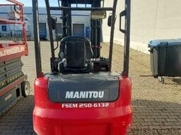 Manitou ME 425 C 2,5 t Elektro