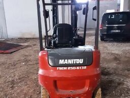 Manitou ME 425 C 2,5 t Elektro