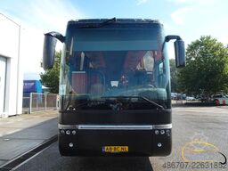 VAN HOOL T917 Acron, 63 Sitze
