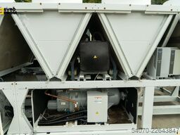 Used Industrial Chiller CARRIER - 890 kW | With warranty