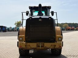 CATERPILLAR 950M Radlader mit Schaufel 2.062 BTH