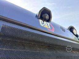 CATERPILLAR 950M Radlader mit Schaufel 2.062 BTH