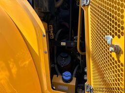 CATERPILLAR 950M Radlader mit Schaufel 2.062 BTH