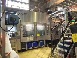 SIDEL Blasmaschine, Füller, Verschließer, Combiblock
