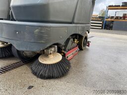 Nilfisk SC6500 1100C, Veeg- Schrobmachine