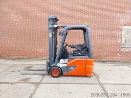 Linde E15-02