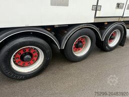 Van Hool 3B0045 Thermoking / Swiss-Vehicle