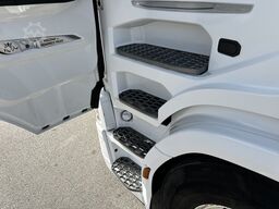 SCANIA S 590 FULL PNEUMATIC 2+2