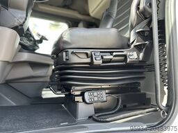 SCANIA S 590 FULL PNEUMATIC 2+2