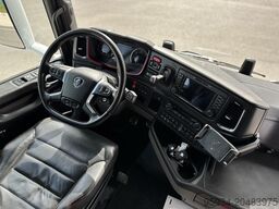 SCANIA S 590 FULL PNEUMATIC 2+2
