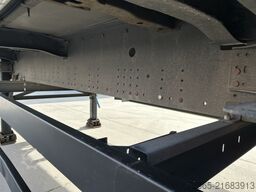 Schmitz Cargobull SCB S3T / Curtainside / Disk Brakes / APK TUV 1...