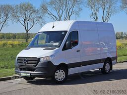 MERCEDES-BENZ SPRINTER 317 L2H2 3.5T-Trekhaak!