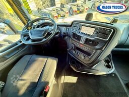 Iveco X-Way 510 Hi-Traction 4x4