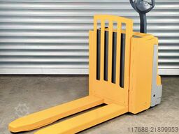 Jungheinrich EJE C20Service Neu - Batterie 85% - 2t - Nur 1.766 Std.