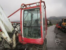 Takeuchi TB 070 mit Schnellwechler + 4 Löffel