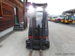 Linde H20D-03 Triplex SS Kabine