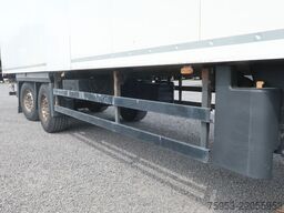Schmitz Cargobull SKO 18 Frischdienst Lenkachse LBW Carrier