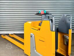 Jungheinrich ERE 120 - Service Neu - Batterie 85% - Garantie