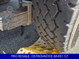 TOYOTA LAND CRUISER 79 + HUBARBEITSBÜHNE SOCAGE