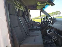 MERCEDES-BENZ SPRINTER 317 L2H2 LED Mbux10 AC!