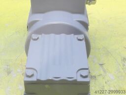 SEW-EURODRIVE R17DR63LA/TF