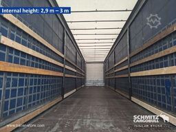 Schmitz Cargobull Curtainsider Mega