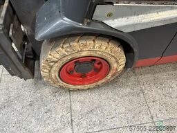 Linde E12-02