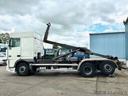 DAF 95.480 XF SPACECAB 6x2 WITH HOOK-ARM SYSTEM (EU...