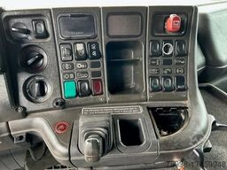 Scania R124-400 L 4x2 SLEEPERCAB ADR/VLG (2 FUEL LINES...