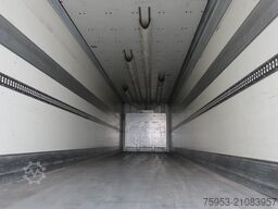 Schmitz Cargobull SKO 24 ohne Rohrbahnen Carrier Maxima defekt!